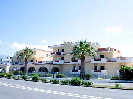 Hotel Felix Scalea Daire